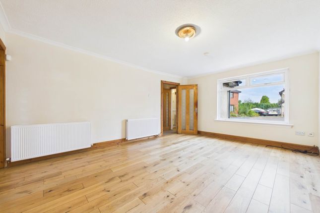 21, Carrick Gardens, Glasgow photo 4