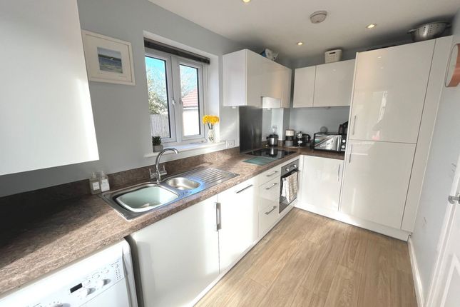 5, Gilmour Drive, Poole photo 3