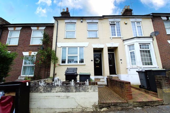 Thumbnail Terraced house for sale in Salisbury Road, Luton