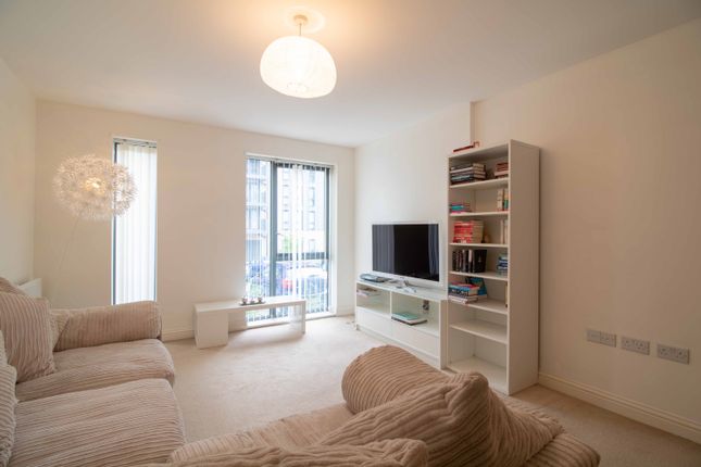 Thumbnail Terraced house to rent in Felix Court, 11, Charcot Road, London