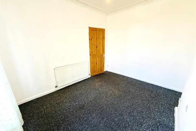 Brook Street, Selby photo 3