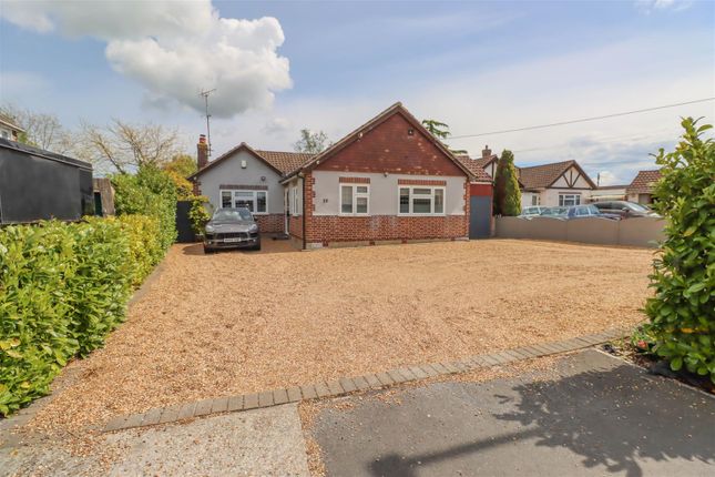 Detached bungalow for sale in Hill Avenue, Wickford