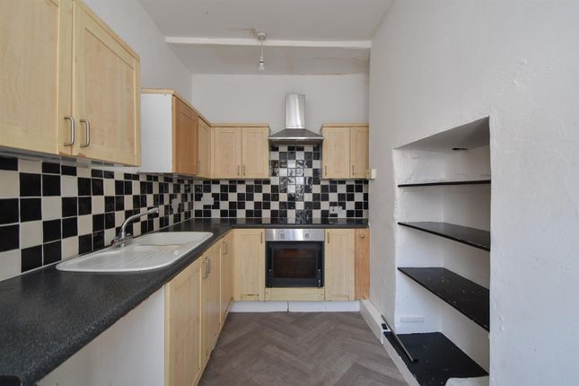 16a, George Street, Hastings photo 2