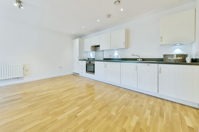 11 Papillion Court,, Admiral Drive, Hertfordshire photo 3