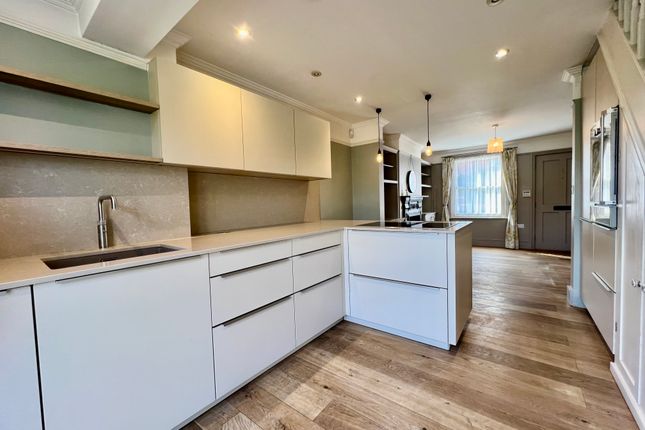 6, Waxwell Lane, Pinner photo 4