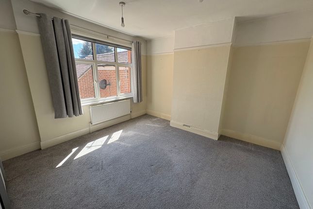 139A, Lower Church Road, Burgess Hill photo 4