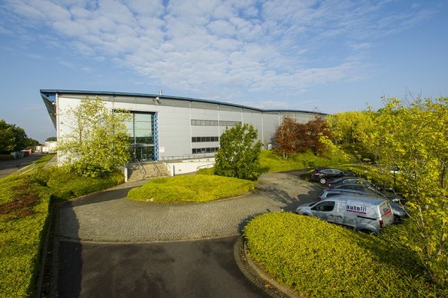 Light industrial to let in Willow Drive, Sherwood Park, Nottingham