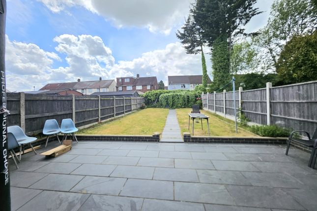 68 Bolingbroke Road, Luton photo 2