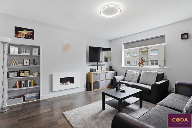 9, Glencairn Drive, Glasgow photo 2