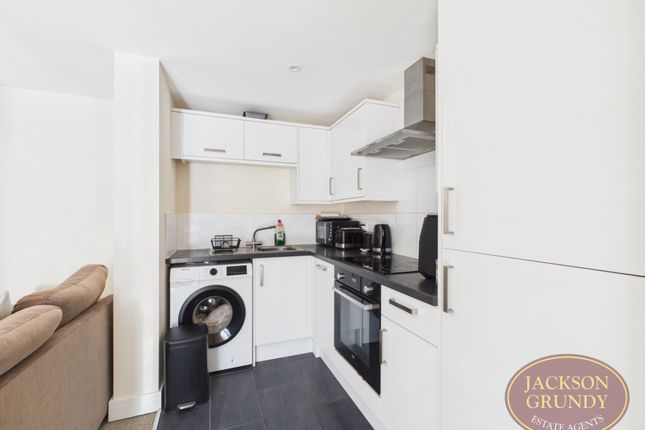 1, Ashby Wood Drive, Northampton photo 2