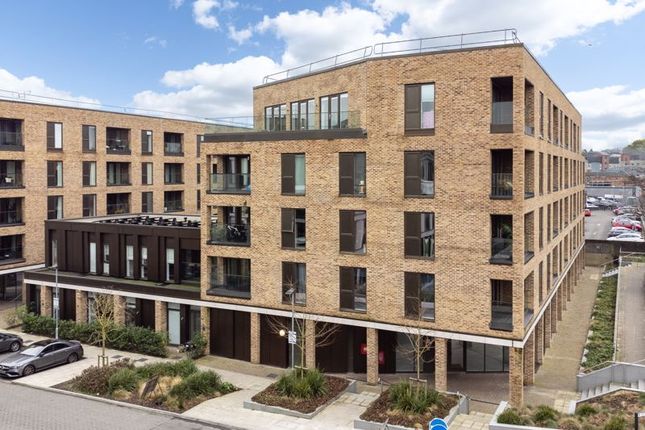 1-bed flat on 5 Somers House, Spitfire Chase, Walton-On-Thames, £325,000