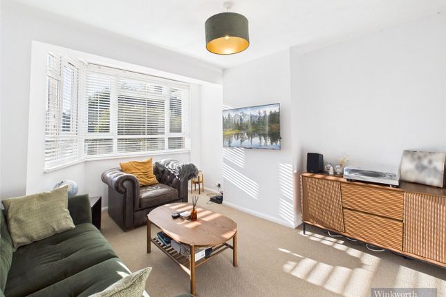 12A, Pandora Court, Surbiton photo 4