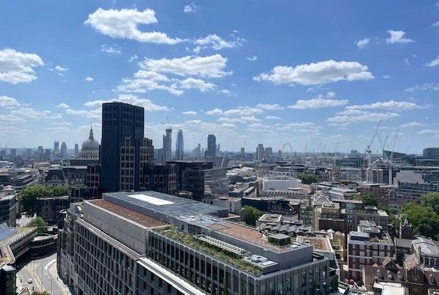 Lauderdale Tower,Flat 211, Barbican, London photo 2