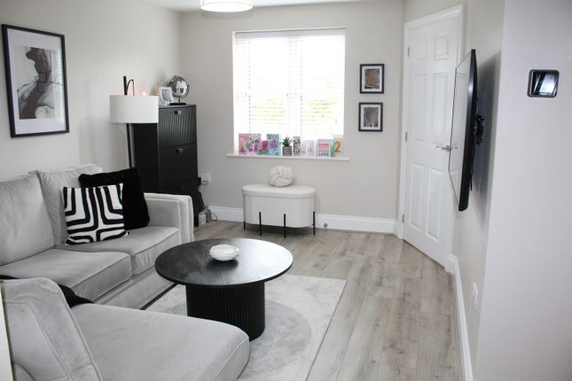 14, Lilac Way, Shirland photo 4