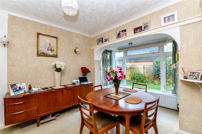2, Marley Close, Hampshire photo 4