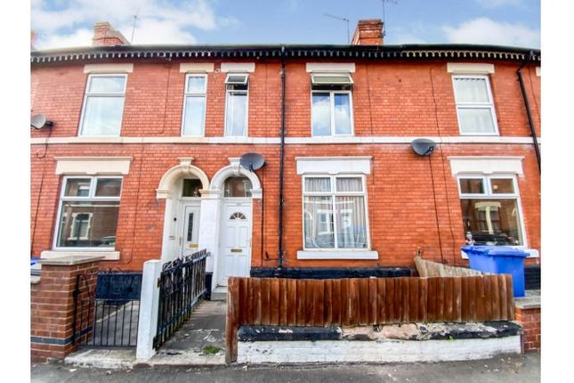 4 bed terraced house to rent in Harcourt Street, Derby DE1