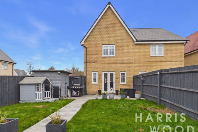 30 Flemming Way, Witham, Essex photo 4