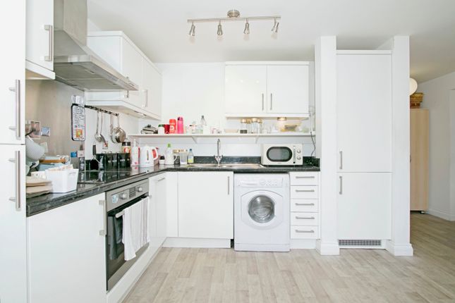 Flat for sale in The Leats, Truro, Cornwall