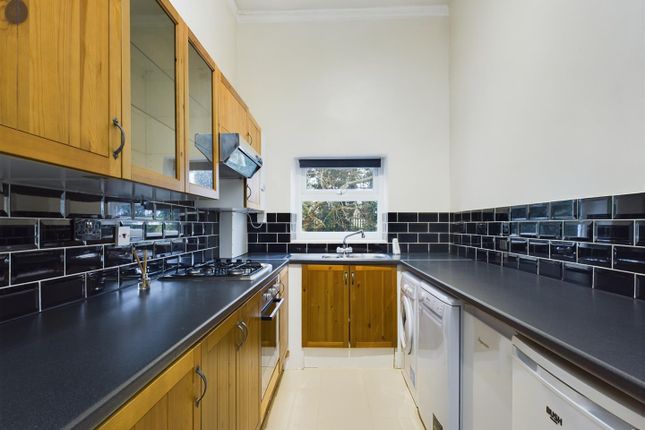 89b, Brondesbury Villas, London photo 3