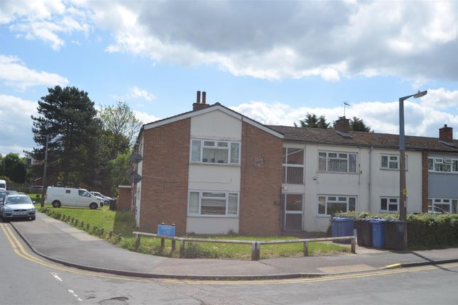 Thumbnail Flat to rent in Hookfield, Harlow