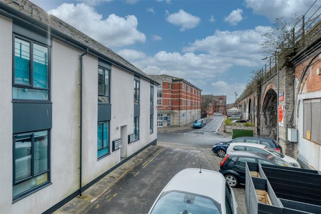 Mews house for sale in Farrier Street, Worcester