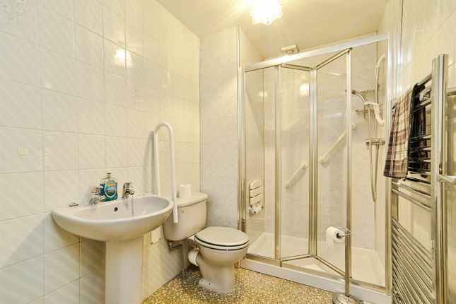 3, Andrich Court, Charles Street, Bingley photo 5