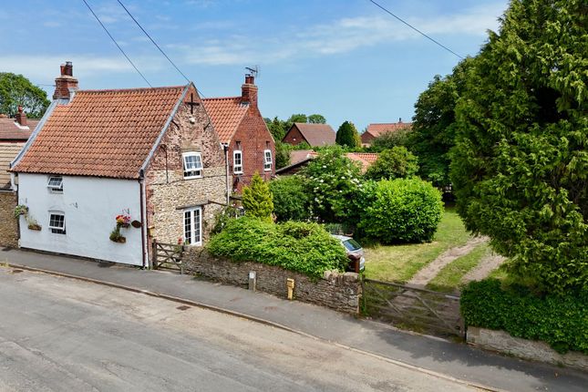 3-bed house on The Old Manor House, Scunthorpe, £395,000
