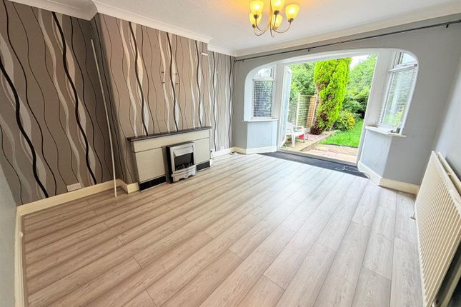 42, Rose Hill Road, Ashton-Under-Lyne photo 3