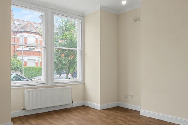 178, London photo 2