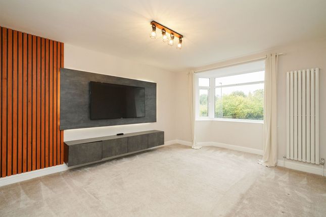 143 Twentywell Lane, Sheffield photo 5