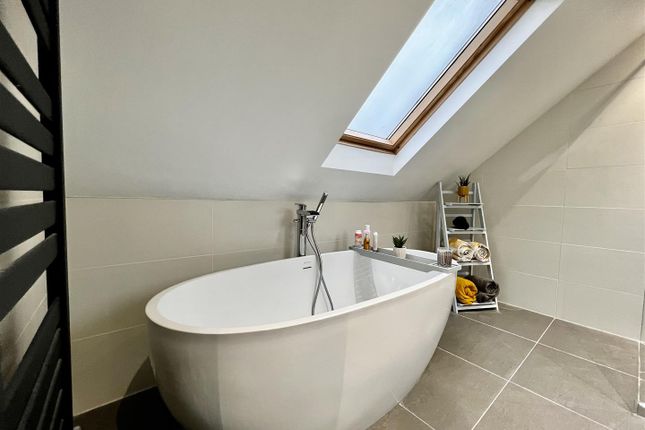 Bedroom One En-Suite