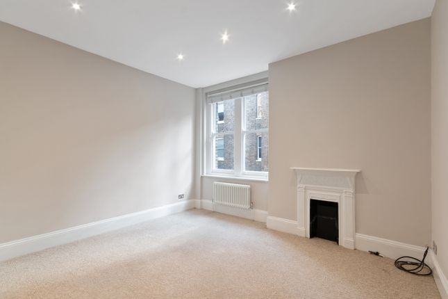 73B, Prince of Wales Drive, London photo 4