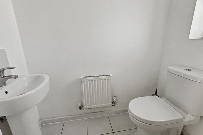 22, Corunna Drive, Colchester photo 4