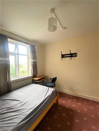 Coldershaw Road, West Ealing photo 3