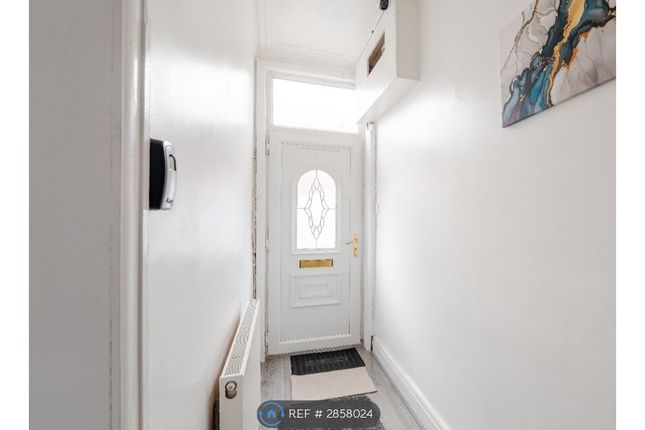 Booth St, Denton, Manchester photo 4