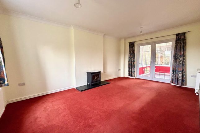 9, Meadow Place, Matlock photo 3