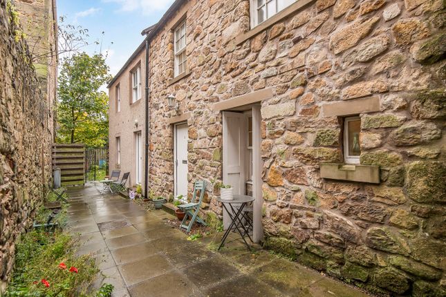 Thumbnail Terraced house for sale in South Street, St Andrews