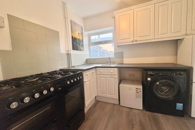 22, Peckforton Way, CHESTER photo 4