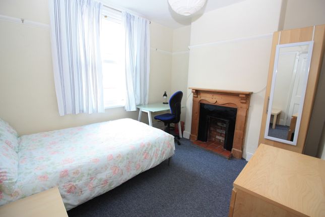 80, Hoopern Street, Exeter photo 5