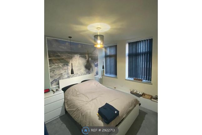 Flat, Westgate, Wakefield photo 4