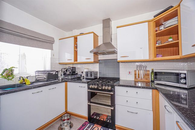 1, Moorhen Close, St. Leonards-on-sea photo 4