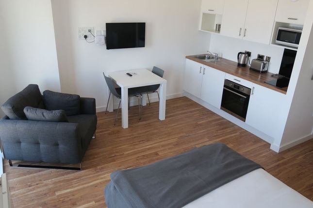 Thumbnail Studio to rent in The Quays, Salford, Manchester