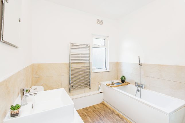 Flat for sale in West Road, Shoeburyness, Southend-On-Sea, Essex