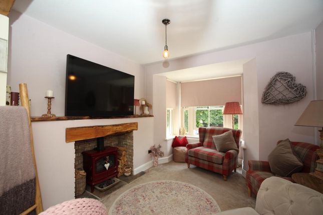 33 Coronation Terrace, Porth photo 3