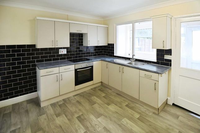 44, Summerfield Close, Wisbech photo 4