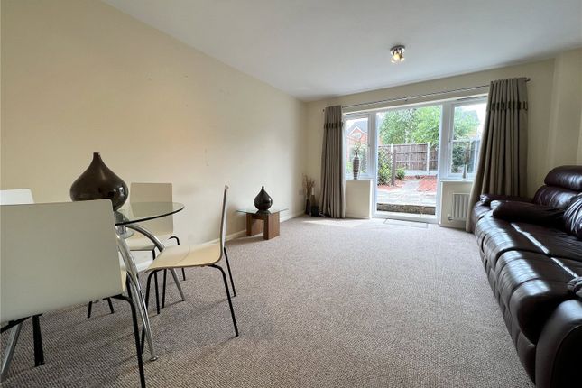 11, Parkside Mews, Whitefield photo 2