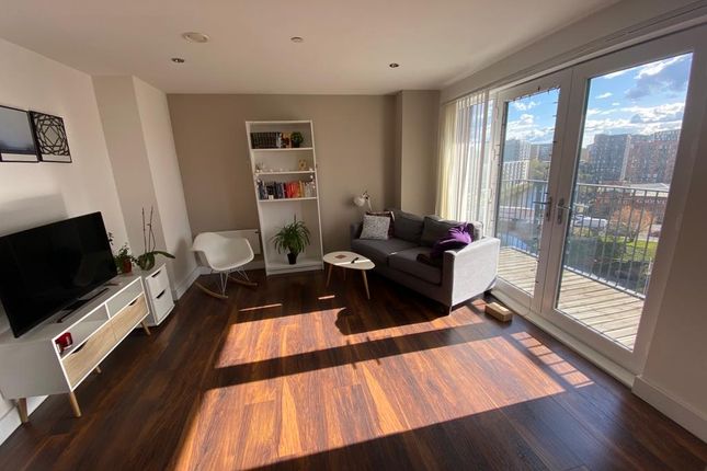 2-bed flat on Apartment 609D, Ordsall Lane, Salford, £275,000