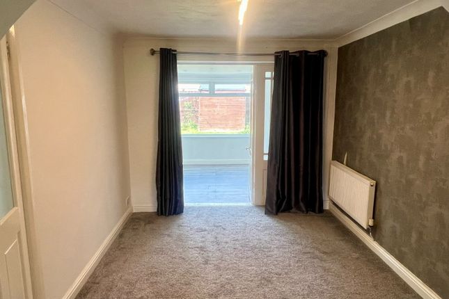 33, STOCKTON-ON-TEES photo 5