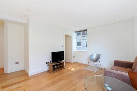 Flat to rent in Sloane Avenue, London