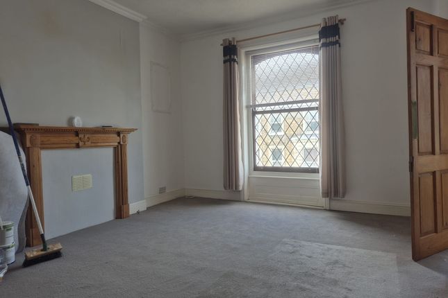 42 Athelstan Road, Margate photo 2